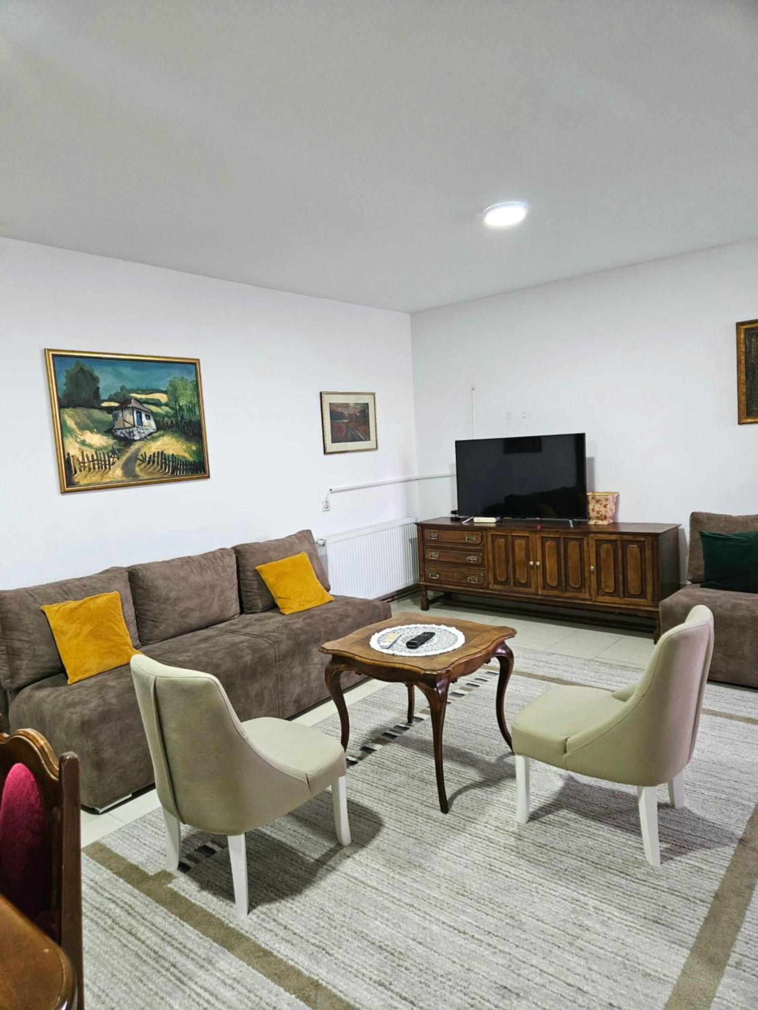 Apartman Juga Kremna Kültér fotó